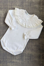 Be chic white smocked collar vest