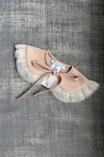 Calamaro tulle trim collar