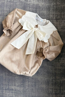Be chic beige velvet bow romper