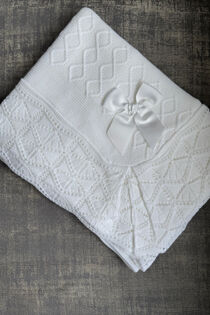Juliana white bow blanket