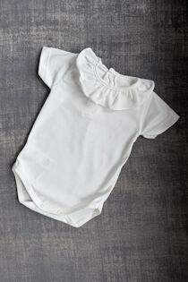 Calamaro cream short sleeve frill collar vest