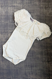 Phi white frill collared vest