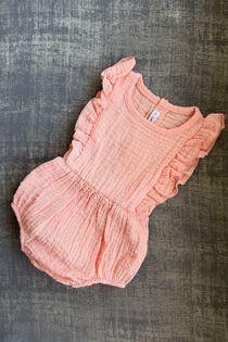 Calamaro coral swiss dot romper