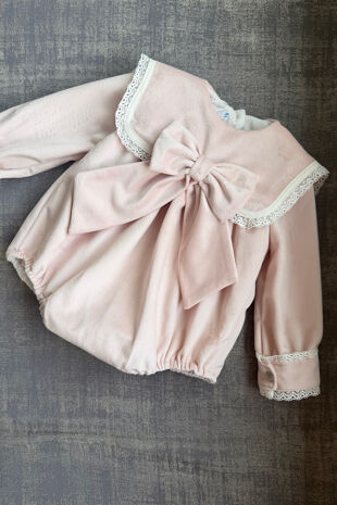 Be chic rosa pink bow romper
