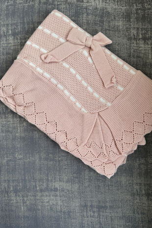 Juliana nude pink and cream blanket