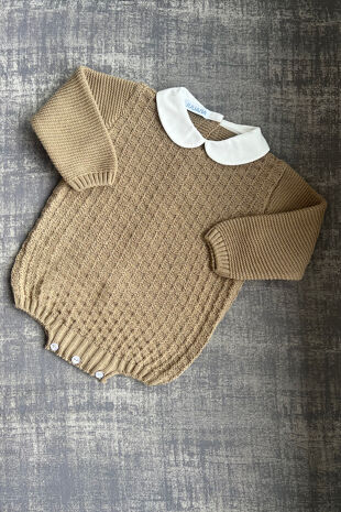 Juliana boys beige knitted romper