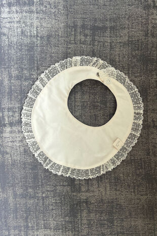 Baby Gi beige cotton lace bib