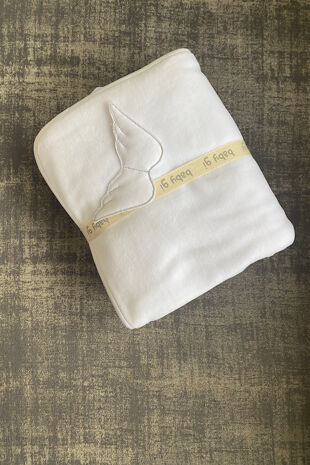 Baby Gi white angel wing velour blanket