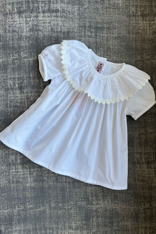 phi white heart trim blouse