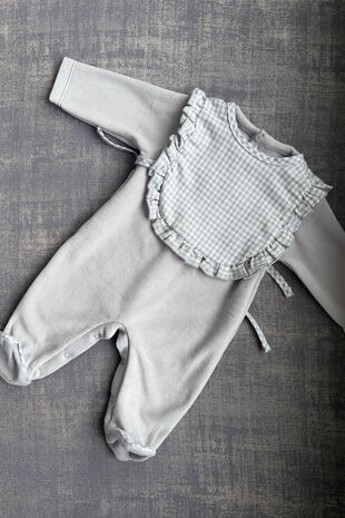 Calamaro grey gingham babygrow