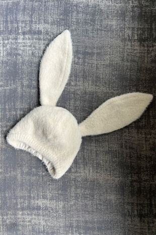 Jamiks beige bunny ears hat