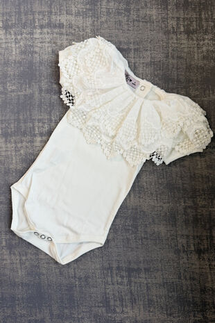 Phi white frill collared vest