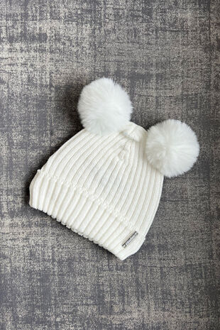 Condor ivory faux fur pom pom hat