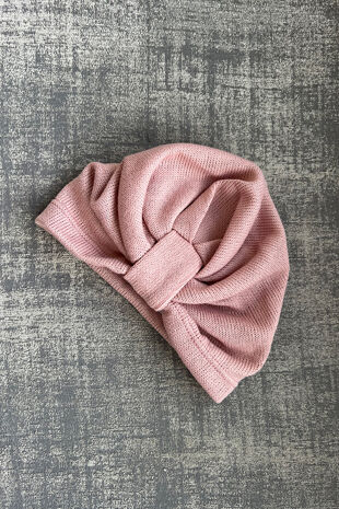 Calamaro nude pink knitted baby turban