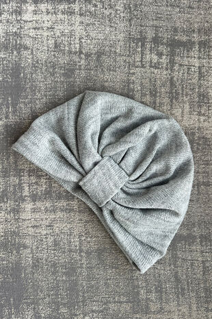 Calamaro grey knitted baby turban