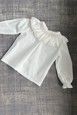 Be chic ivory smocked collar blouse