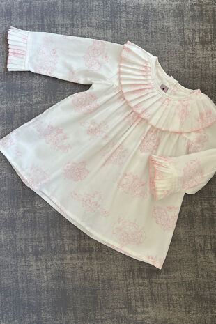 Phi pink angel print pleated blouse