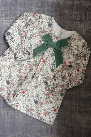 Calamaro floral dress with green velvet bow