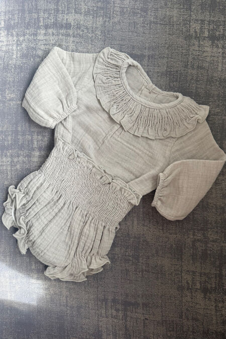 Calamaro beige top and jam pants set