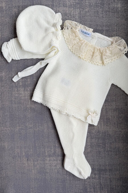 Juliana cream lace collar knitted set