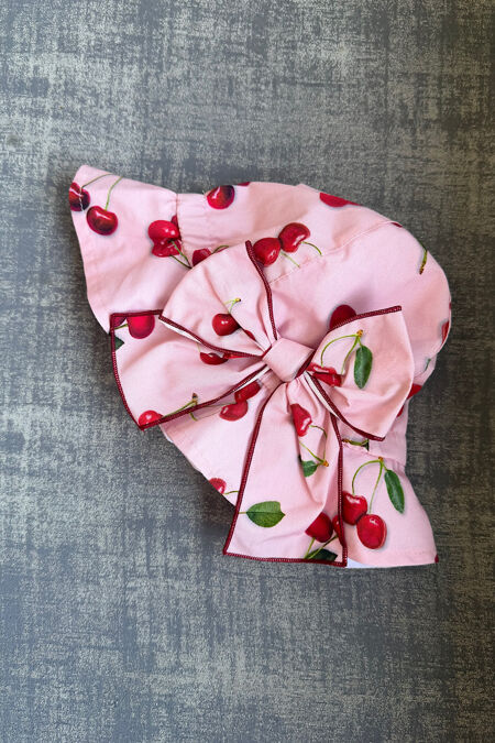 Phi cherry print hat