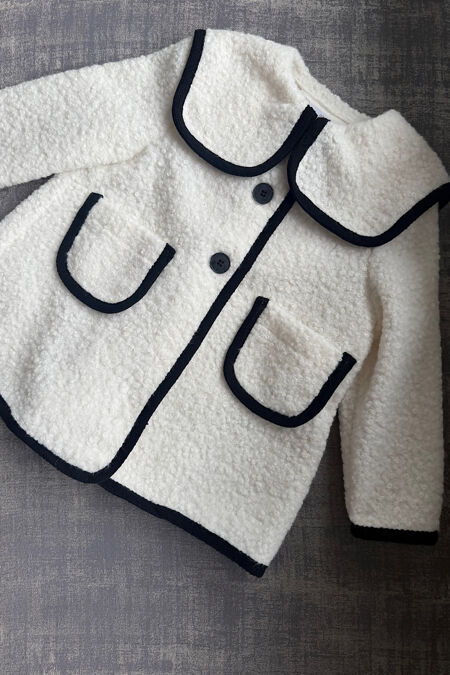 Be chic ivory and black boucle coat