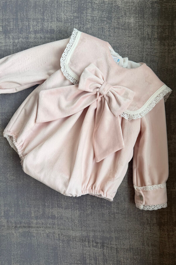 Be chic rosa pink bow romper