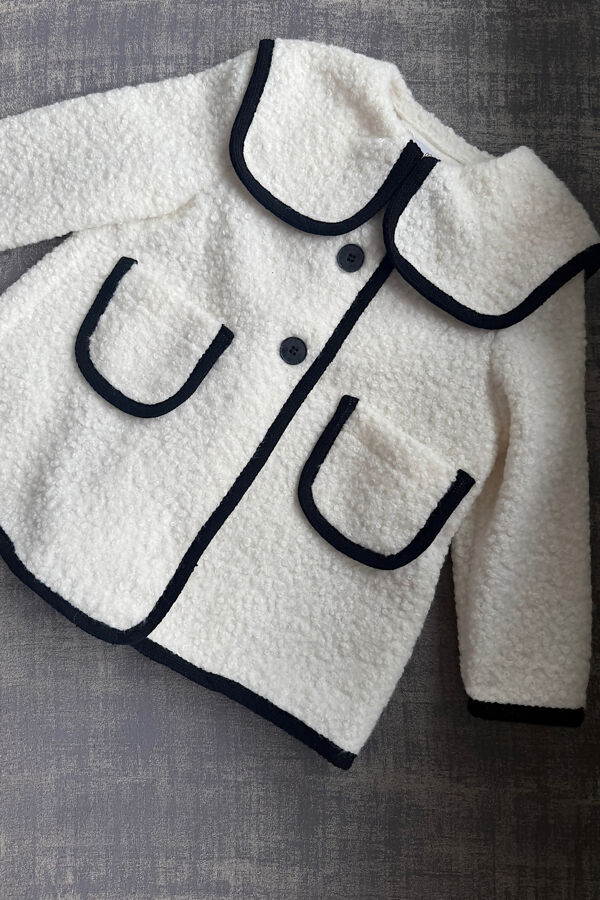 Be chic ivory and black boucle coat