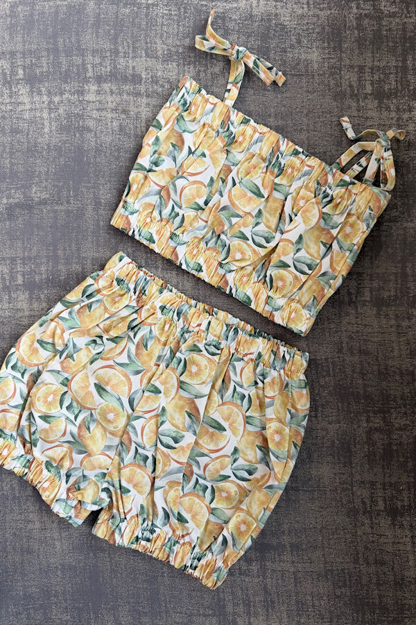 Calamaro lemon print shorts and crop top set