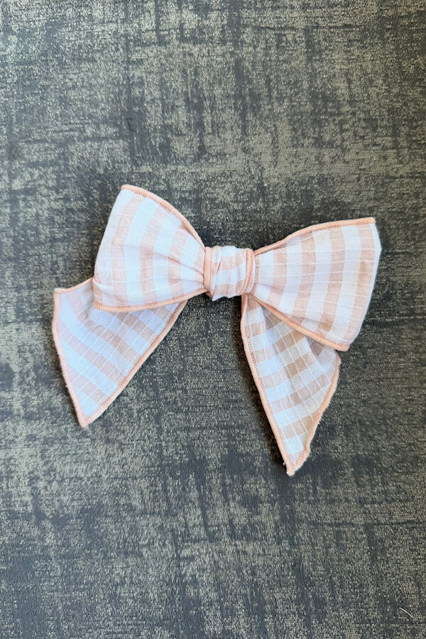 Calamaro pink stripe hair clip